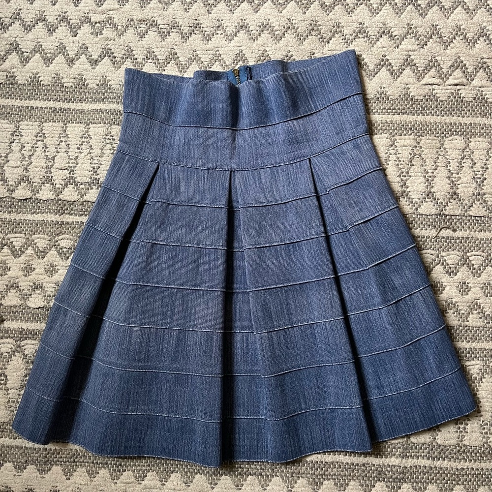 Francessca’s Structured Skirt